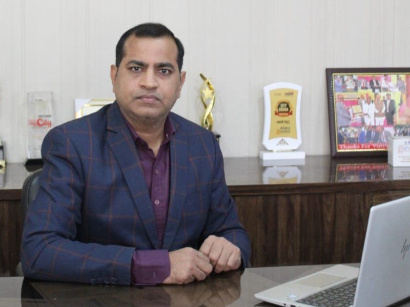 Dr. Dipesh Agrawal, Principal of Max The Gurukul